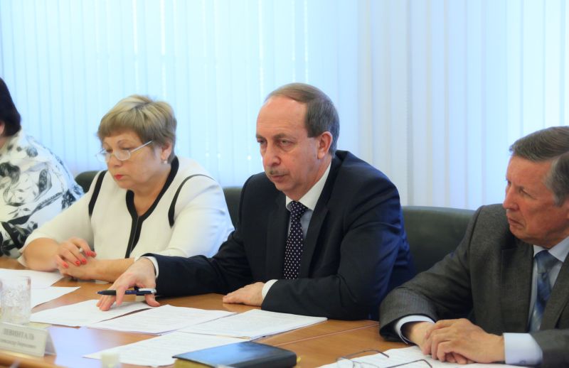 Александр Левинталь