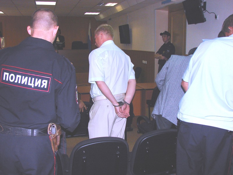 Оглашение приговора фигурантам громкого дела о конструкторах-распилах в ЕАО длилось неделю