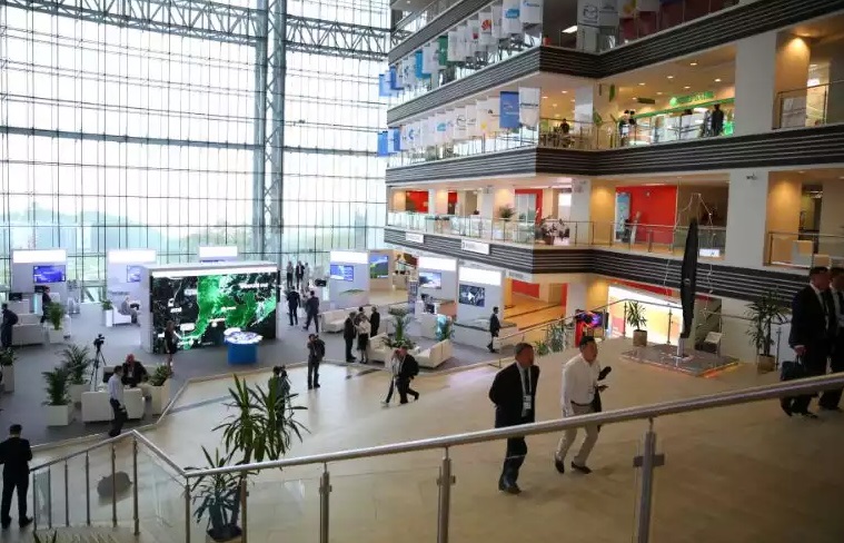 Врио губернатора ЕАО принимает участие в Восточном экономическом форуме во Владивостоке