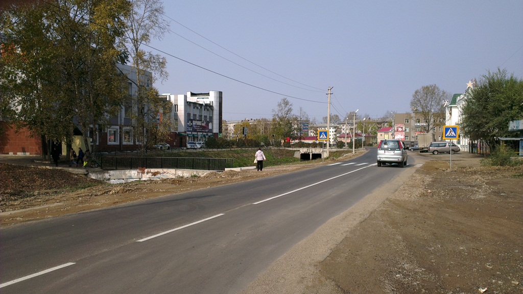 Дорога на улице Бумагина