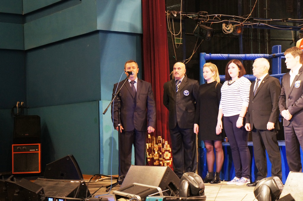 Выступает Константин Чайкин