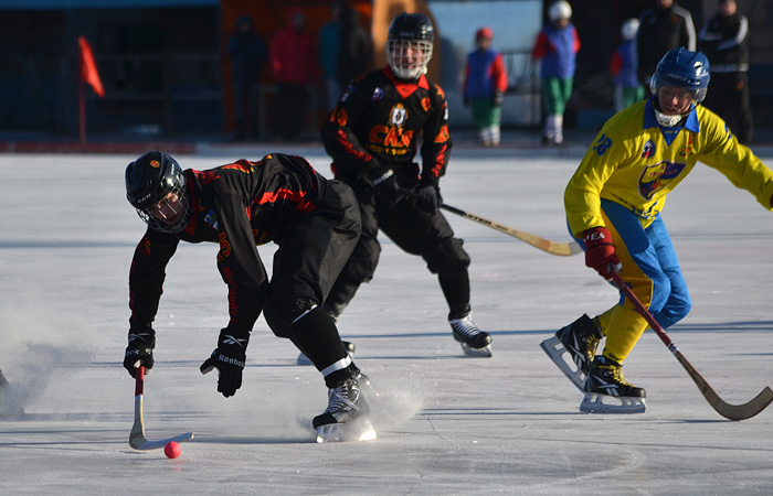 Урожай и СКА-Нефтяник-2