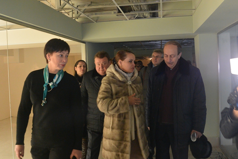 Готовность МФЦ к сдаче проверил губернатор ЕАО