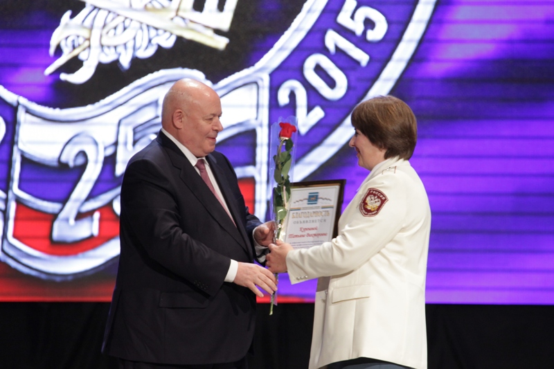 Награды областного парламента вручили лучшим представителям Управления ФНС по ЕАО