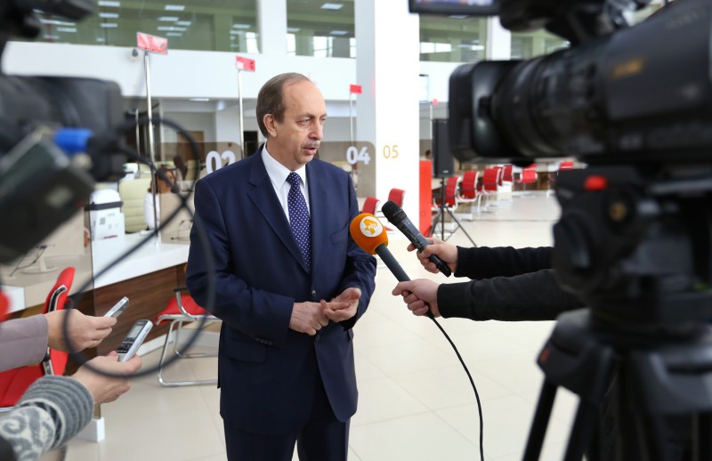 Глава ЕАО остался доволен качеством предоставления госуслуг 