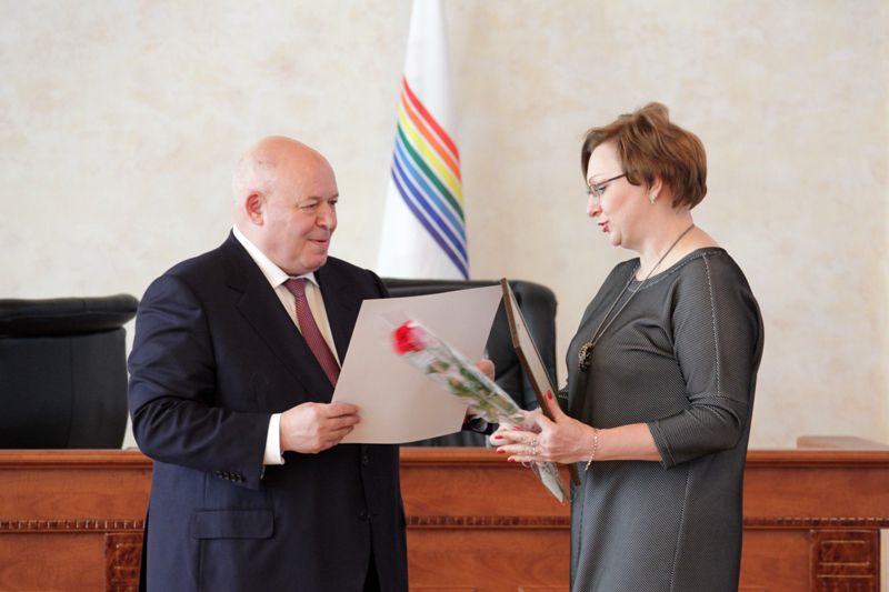 Награждение участников конкурса незарегистрированных СМИ