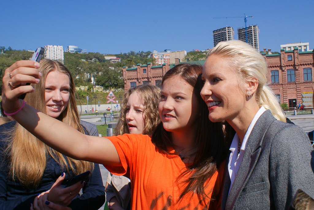 Селфи с жителями Владивостока