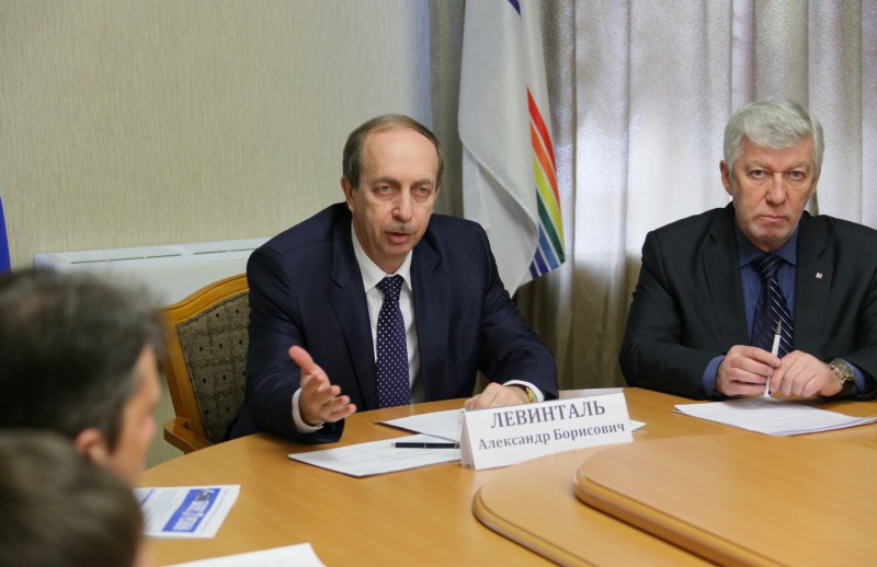 Власти нужна помощь бизнеса для нормализации экономической ситуации в ЕАО