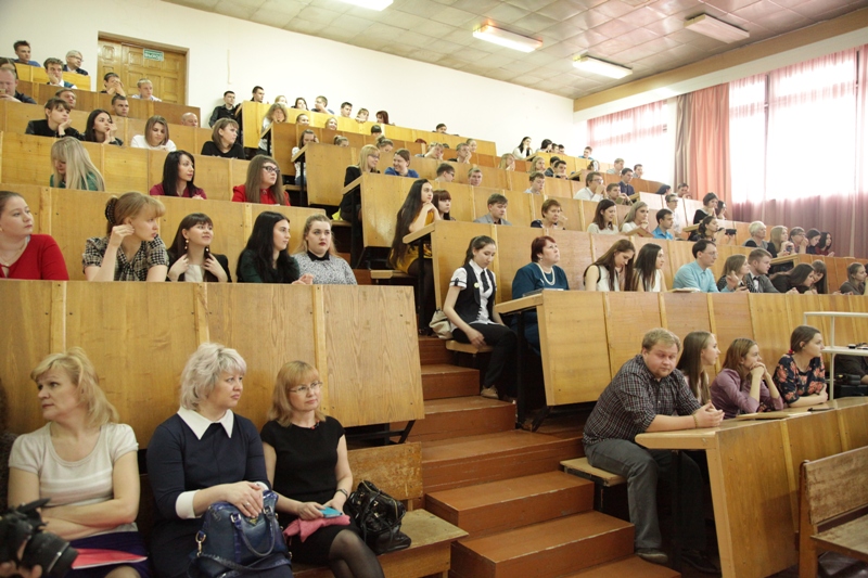 350 участников представили работы по 18-ти направлениям