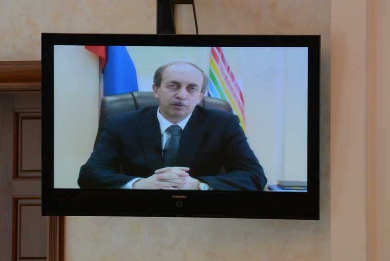 Видеобращение губернатора Александра Левинталя
