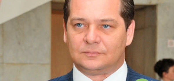 Ростислав Гольдштейн  пресс-служба сенатора 