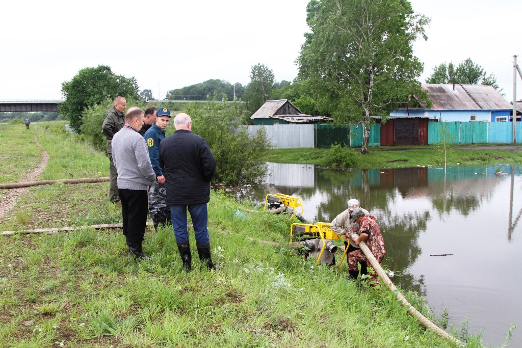Уровень воды в реках поднимается