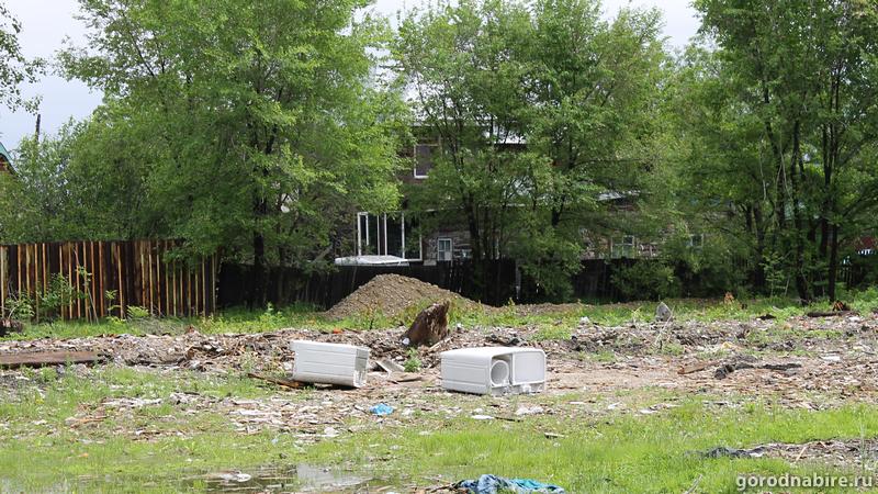 "Спецкомбинат" отказался вывозить мусор из частного сектора из-за низких тарифов на эту услугу