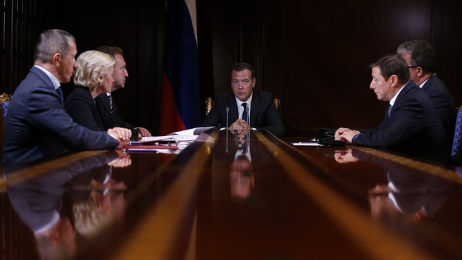 Совещание с вице-премьерами