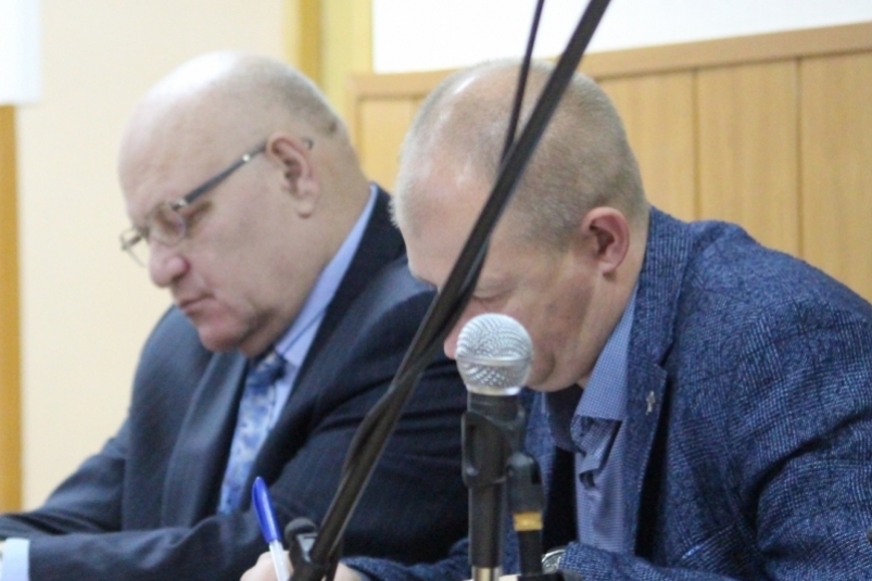 Посадить на 4 года экс-губернатора ЕАО Александра Винникова требует обвинение