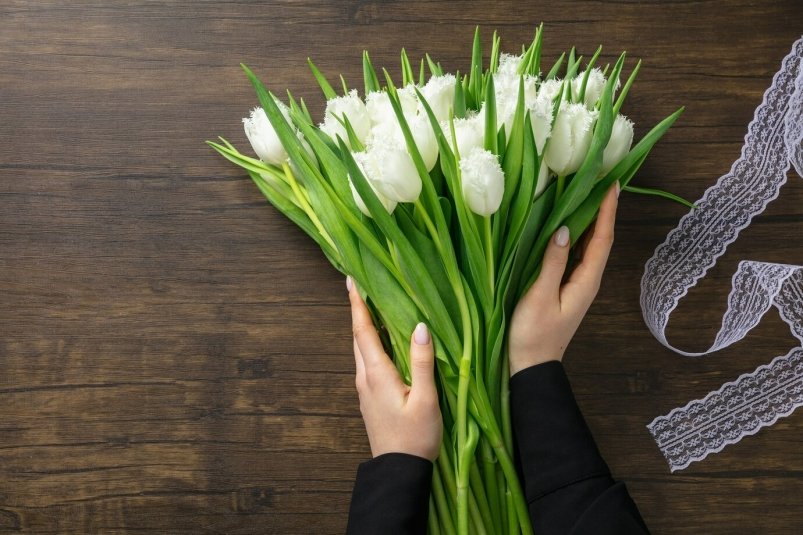 Идеальные цветы к 8 Марта: как выбрать самый прекрасный букет