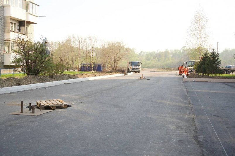 С опережением графика идет ремонт дорог в Биробиджане 