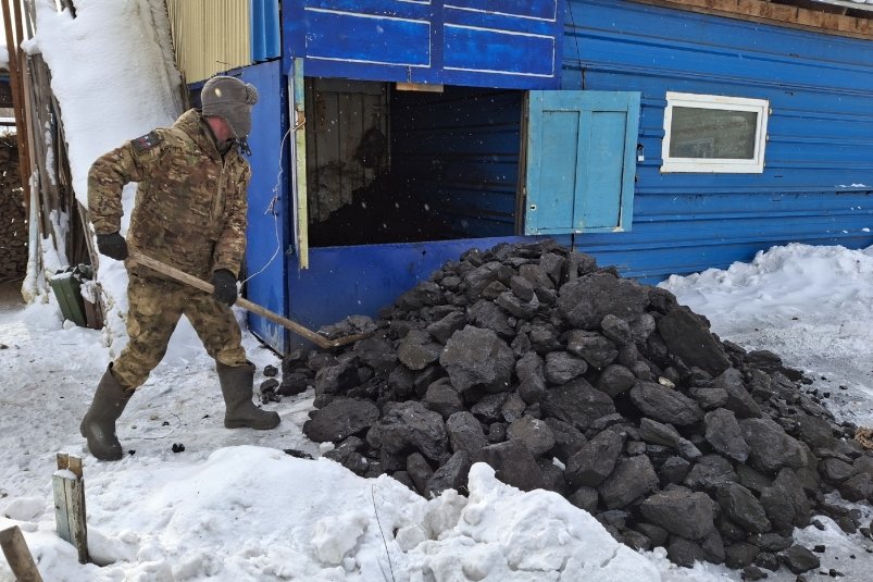 Уголь для семей участников СВО доставляют в г. Облучье ЕАО 