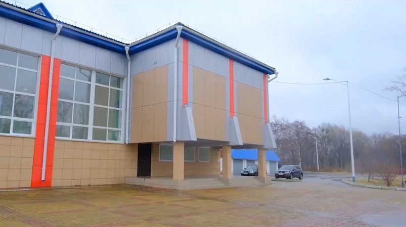 Заменят покрытие, установят новые кресла: стадион