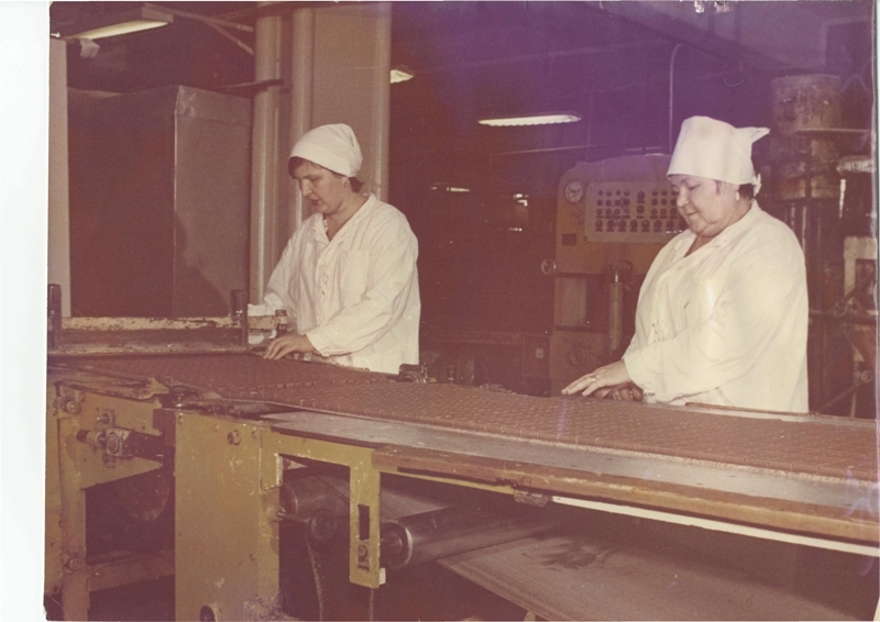 Дата в ЕАО: первая продукция кондитерской фабрики, итоги социалистических соревнований