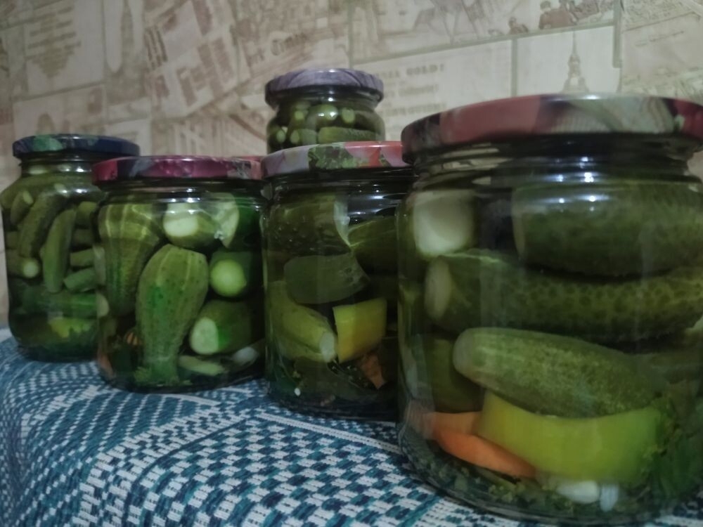Огурцы "с характером": маринуем зелененьких со жгучим перцем